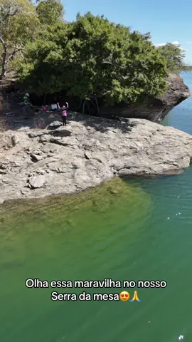 Moçada paramos pra fazer almoço nesse paraíso que é serra da mesa ❤️😍🎣 #serradamesa #tucunare #natureza #resenha #modão #cachaça 
