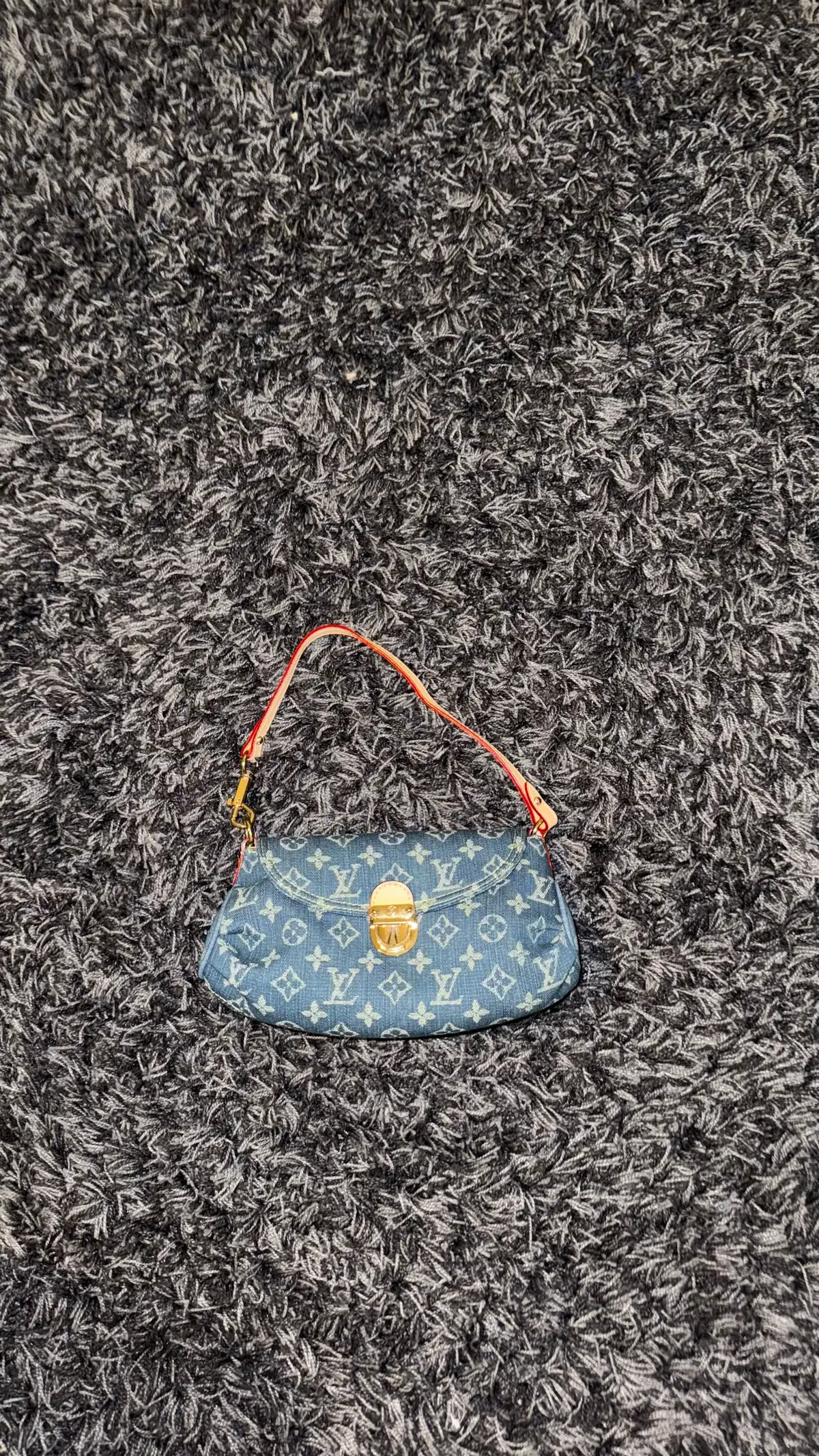 #fy #eladda #highquality #goviral #SommerOutfit #outfitinspo #lv #lvbags #lvhandbags #lvbag #yolo #fyp 