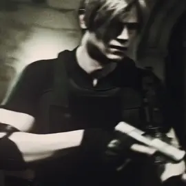 you talk to much #LEONKENNEDY #re4 #re4remake #leonkennedyedit #residentevil #foru #fyp 