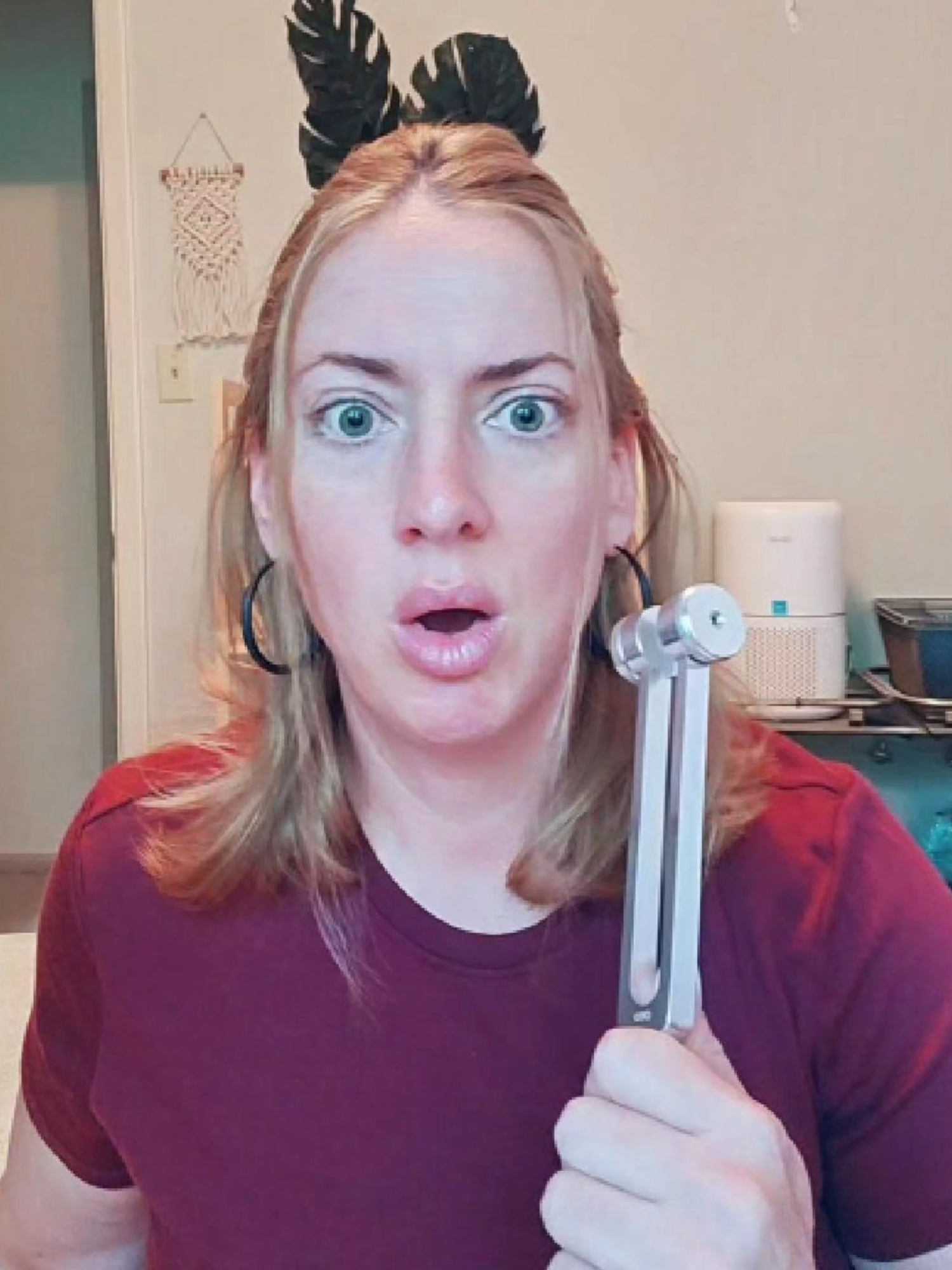 I don't even know what I'm doing and these felt amazing on my brain | Resonance Sound Healing Tuning Fork Set #soundbath #soundhealing #soundtherapy #resonance #funinthesun #TikTokShopSummerTurnUp #dealsforyoudays #TTSLevelUp #tiktokshopjumpstart #ttsdelightnow #giftguide #tiktokshopcreatorpicks #tiktokmademebuyit #tiktokshopunboxing