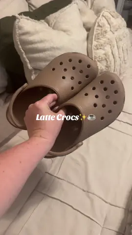 Latte is by far my favorite color of @Crocs #crocs #crocs4life #crocsgang #crocswithnosocs #lattecrocs #summershoes #neutralshoes #aestheticshoes 
