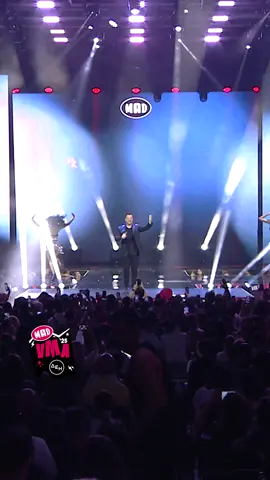 @Nikos_Apergis | ΤΟ ΓΛΕΝΤΙ 👏🏻 #MadVMA25 έρχονται αποκλειστικά στο MEGA 📆 Κυριακή, 29/06 στις 21:50! #MadVMA #ΔΕΗ #enametomellon #nikosapergis 