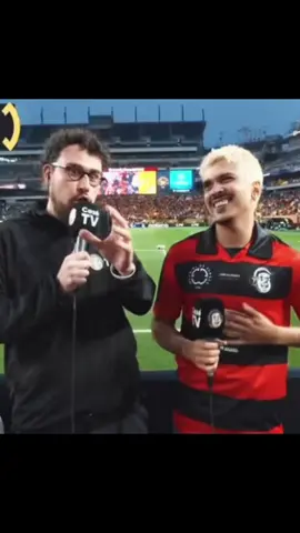 o chico tá ótimo kkkk #aquelescaras #chicomoedas #cazetv 
