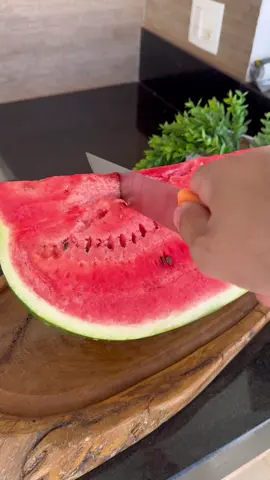 Mix watermelon with cucumber #tips #LifeHack #healthy #fyp 
