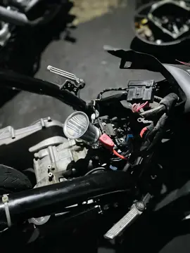 Kok jadi gitu.   #aerox155 #aeroxold #pesonaring17🥵 #aeroxring17 #maticindonesia #downdraft #downdraftaerox 