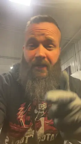 #dieseltechchris #mechanicsoftiktok #fyp #automotive #fordsuperduty #67powerstroke #fordtrucks #trucks #f350 #f250 #usa #onthisday #diesel #foryoupage #techniciansoftiktok 