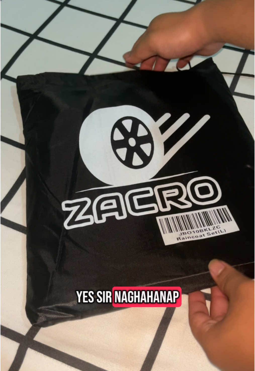 Tag-ulan na mga sir! Para iwas abala sa daan need mo nito!😊 #zacro #zacroraincoat #raincoat #raincoatformotorcyclerider #raincoatformen #zacroraincoatformotorcycle #bestwaistcoatformen 