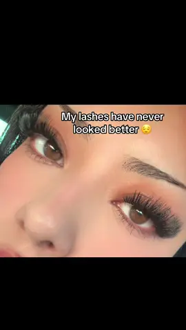 This kit is everything 😋 #ad #lashclusters #fyp #makeup 