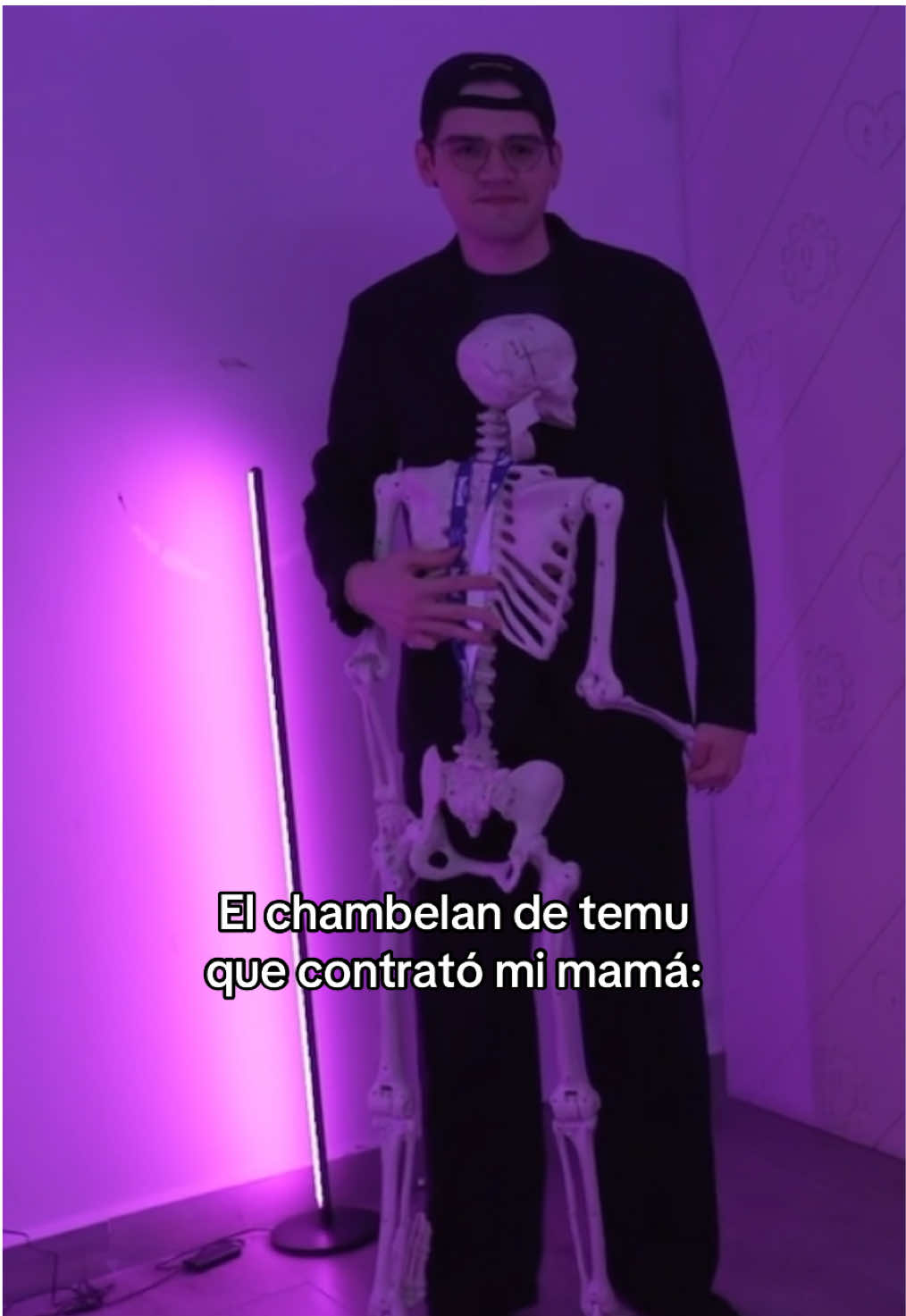 Está más tieso el chambelan que la calaca JAJAJAAA @ElMariana #elmariana #elmarianaa #elmarianaclips #elmarianafans #fyp #fypシ゚ #twitch #fypシ゚viral🖤video #elmarianaaaaa #elmarianastreamer #stream #elmarianaedits 