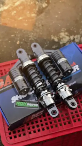 Belakang kayaba zephyr 550 size 320mm tabung fungsi double klik  #gl100 #cb125se #cbindonesia #cbicikiwir #cb100 #hondawin #rxking #rxkingindonesia #rxking135cc #rxkingnusantara #rxkingviral #astreagrandindonesia #CapCut 