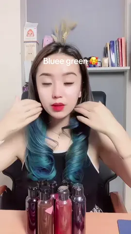 ganti2 warna, tapi ga ngerusak rambut 🥰😍#liwenyanshampoo #catrambutsendiri #tiktoklive #haircolor #liwenyan #ikutanyangviral #liwenyanindonesia #hairtok #fypviral 