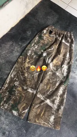 Panss Camo beggy gombrongg😋🔥🤩 #panscamo#camobeggy#kalcer #ootdd #4u 