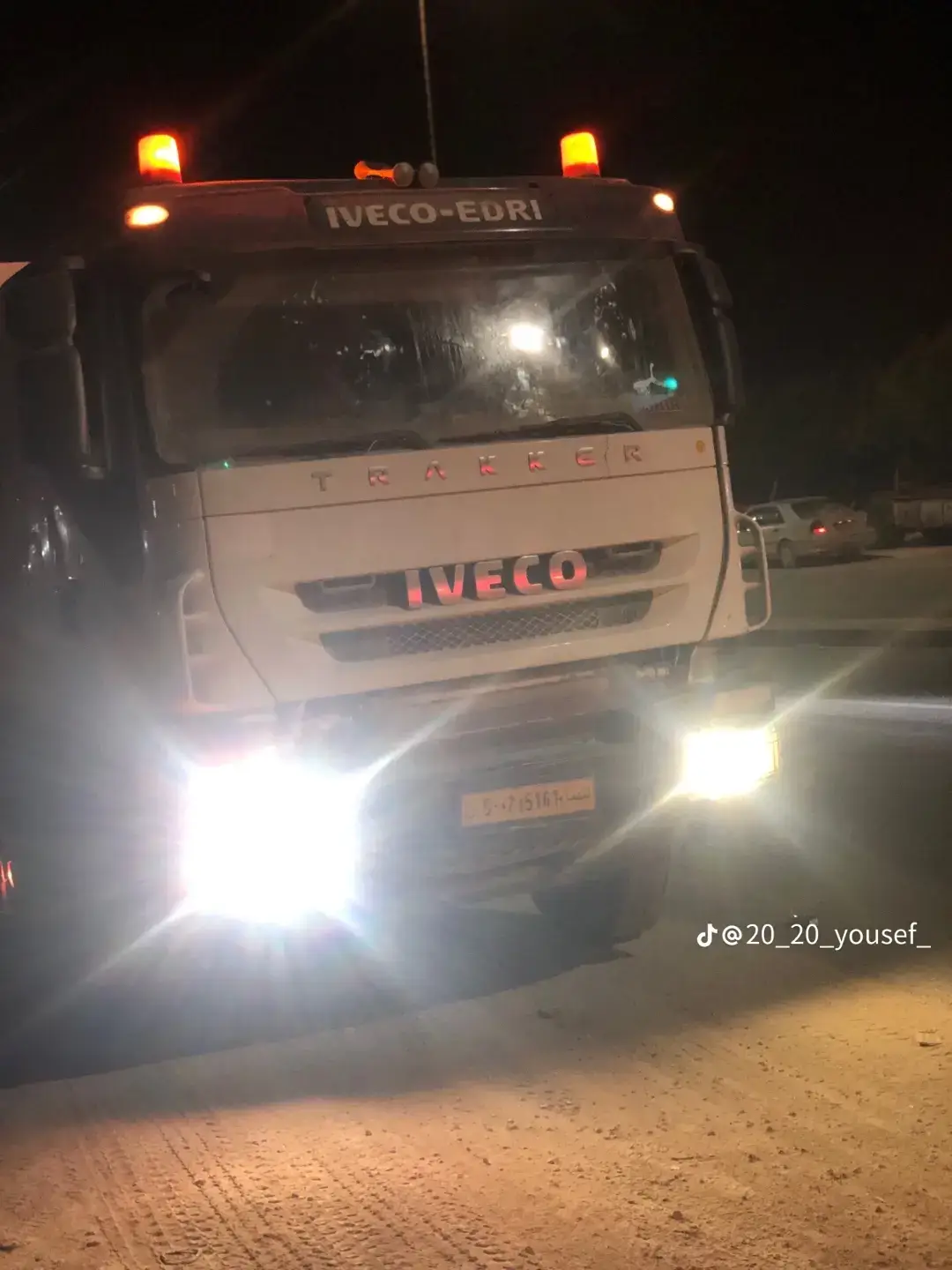 #بدون_هشتاق 