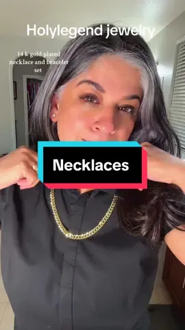Beautiful set #trending #jewelry #indian #selfiequeen1977 #usa #trend #cubin @Holylegend Jewelry 