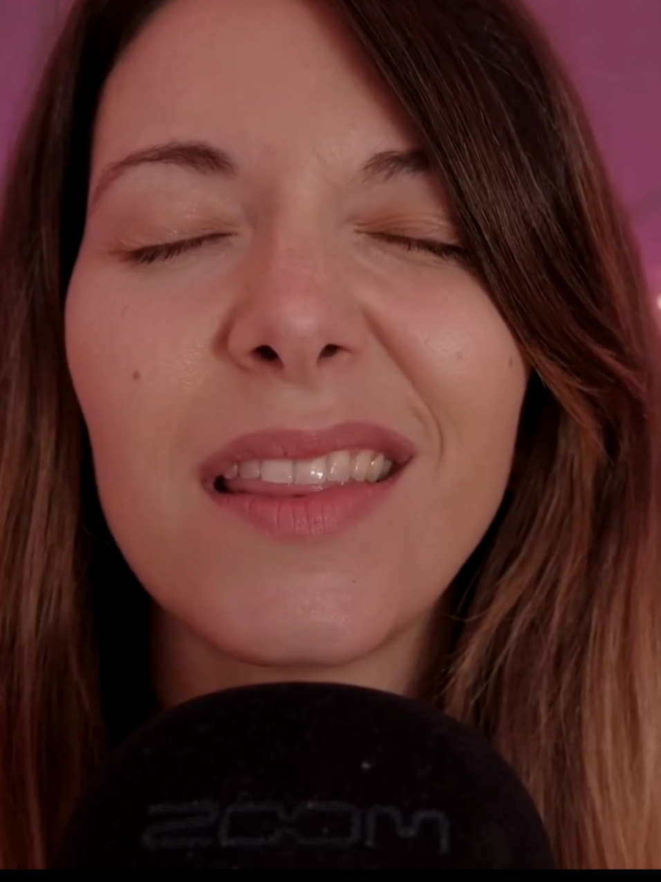 ASMR MOUTH SOUNDS 👅  #asmr #asmrmouthsounds 