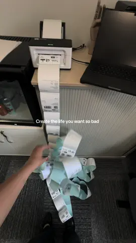 Just do it  • • • #SheCommerce #dropshipping #shecommerceuk #mindset #entrepreneur #ecommentor #shopify #ecom #ecommerce #dropshippingtipsandtricks 