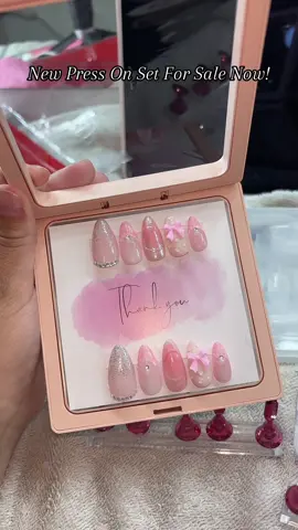 ~Obsessed with this new set✨🎀 #fyp #viral #pressonnails #customnails #nailtech 