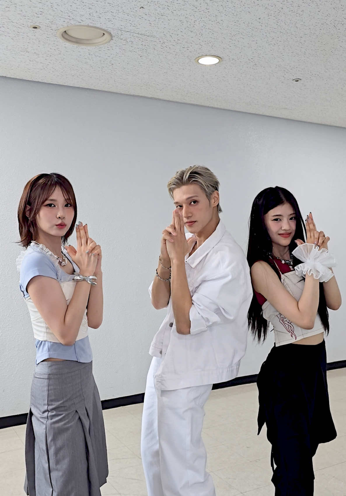 #LemonDrop with #하린 #카일리 님🍋 #LemonDropChallenge #KIIRAS #키라스 #Harin #Kylie @KIIRAS  #ATEEZ #에이티즈 #WOOYOUNG #우영 #GOLDENHOUR_Part3 #SummerSongs #SongoftheSummer