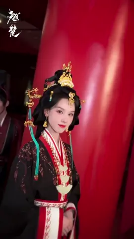 Ánh mắt ẩn sát cơ, kẻ mạnh đối đầu, ván cờ sinh tử này — ai sẽ là kẻ định càn khôn? Sở Triều-Kiều Sở 17.06.25 #trandolinh #chenduling #trầnđôlinh #陈都灵 #天鹅Nguyen #kieuso #sotrieu #翘楚 #楚朝 #陈都灵翘楚 #陈都灵楚朝 