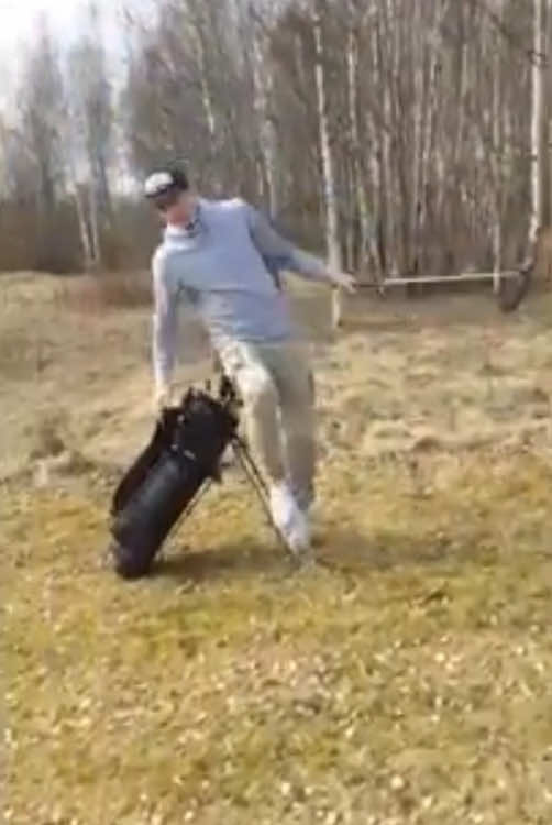 Funny golf fail 🏌️🤣🤣 #funny #fails #golf #fun #funnyvideos #fyp #foryou #omg #haha #viral #viralvideo #usa 
