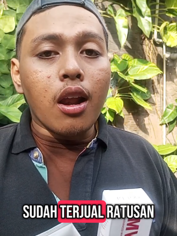 Hilangkan gigi kuning dan bau mulut kayak naga dengan mudah pake pasta gigi dari MEETOO dengan bahan alami dan lebih sehat #gigibersih #pastagigi #white #gigisehat #baumulut 