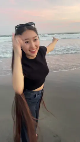 大人になってもいつだって本気で遊ぶよ🏝 #友達が可愛すぎる#スーパーロングヘア#fyp 
