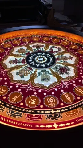 Mandala thangka bát bảo ohm mani bat me hong#foxdesign #art #myart #artist #handmade #lightboxhandmade #handwork #myartwork #lightbox #phậtgiáo #matong #kimcuongthua☸️ #phatgiaonguyenthuy #phatgiaomattong #thangka #thangkaart #thangkapainting #thangkanepal #kimcuongthua 