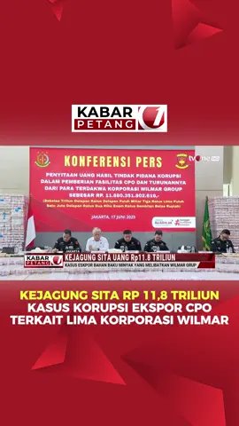 Kejaksaan Agung Sita Rp 11,8 Triliun Terkait Kasus Korupsi Ekspor CPO! 💰⚖️ Kejaksaan Agung (Kejagung) berhasil menyita Rp 11,8 triliun dalam kasus dugaan korupsi yang melibatkan Wilmar Group terkait ekspor CPO (minyak sawit mentah). Uang tunai senilai Rp 2 triliun sudah diamankan oleh penyidik dan dimasukkan dalam rekening penampungan untuk proses hukum lebih lanjut. 💸 Proses penyitaan ini terkait dengan lima korporasi yang terlibat dalam kasus yang merugikan negara. Meskipun lima terdakwa korporasi telah dibebaskan oleh hakim, penyidik terus berupaya memastikan bahwa hasil kerugian negara bisa dipulihkan. 📑 Keputusan ini menjadi langkah penting dalam memerangi praktik korupsi besar dan mengembalikan kerugian negara. 🔍 📡 Bagaimana menurut kamu soal kasus ini? Tulis pendapatmu di komentar! #BreakingNews #Korupsi #WilmarGroup #KejaksaanAgung #CPO #KabarTvOne #UpdateTvOne #ProsesHukum