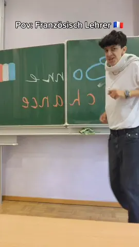 Pov: Französisch Lehrer 😅 #lehrerin #lehrer #französisch #comedy #funny #lustig #deutschememes #schule 