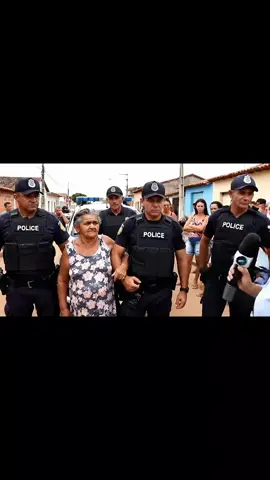 Pq tá indo presa? 😐 #memestiktok #veo3 #fazol #lula #bolsonaro 