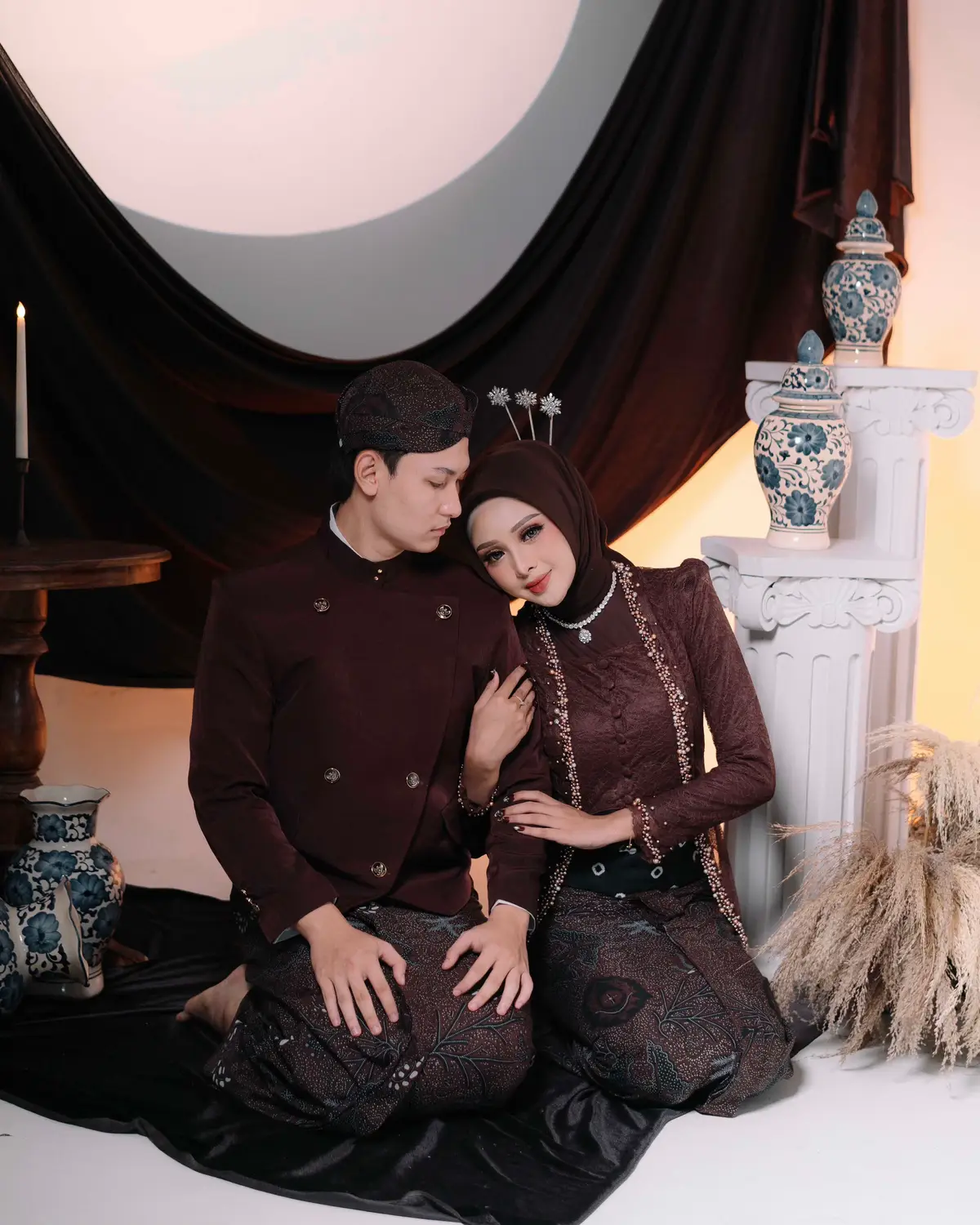 #preweddingideas #preweddingphotography #preweddingadatjawa #preweddingshoot #prewedding #fyp #jawa #preweddingindoor 