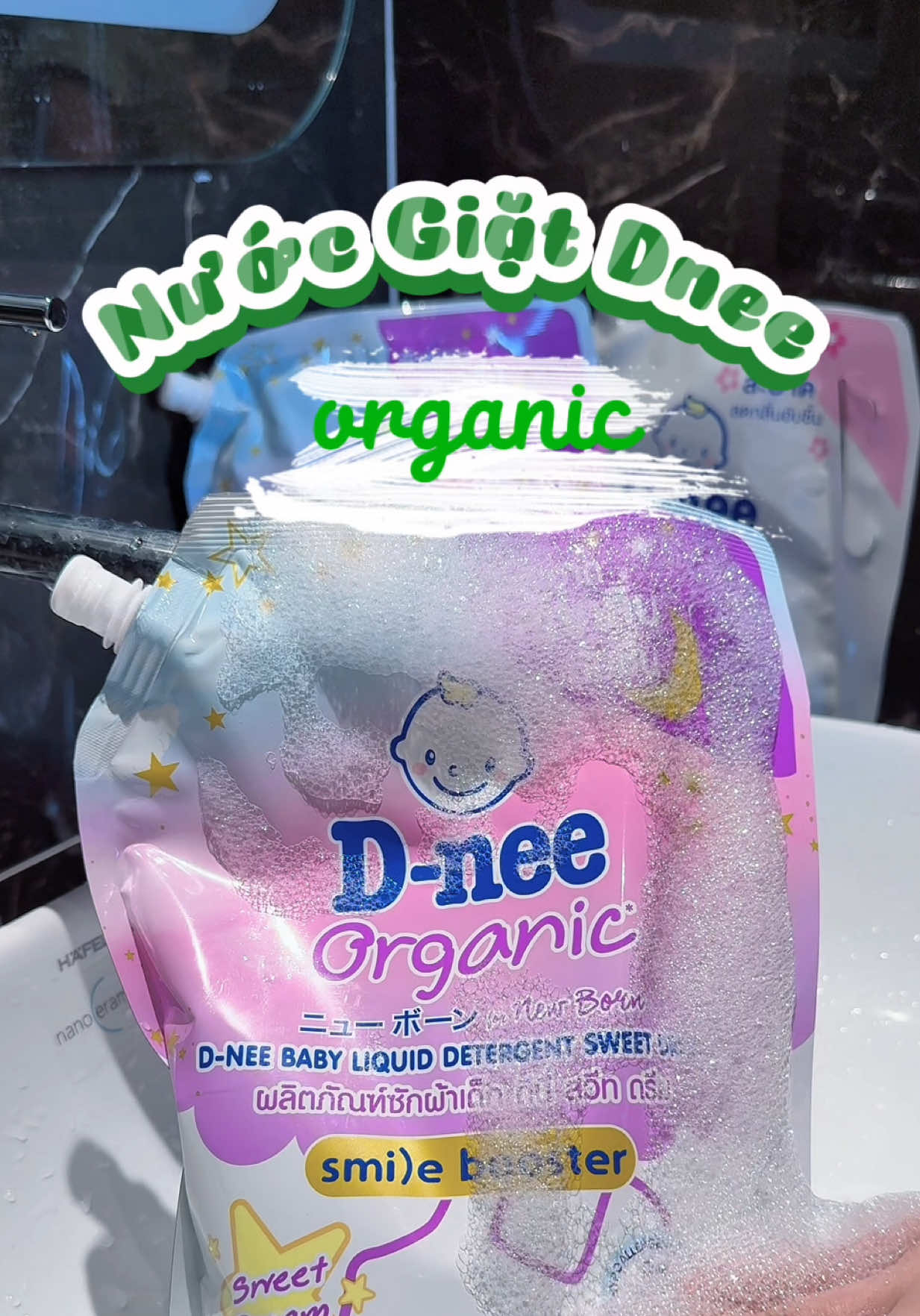 giặt xíu quần áo mà thơm nồng cả phòng. Dnee Thái - chân ái của tuii!! #dnee #dneethailand #nướcgiặt #xuhuong #cucaimini💚 