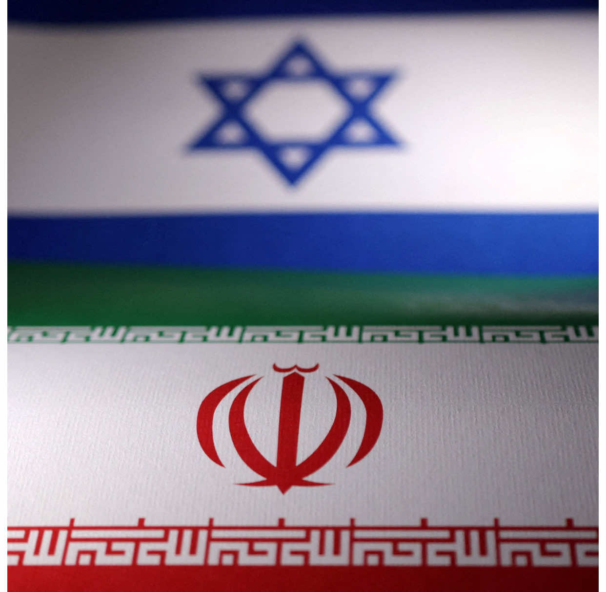 I swear Israel is spoilt brat of the family that just cannot coexist with the rest of the people!!😤 #asiim #politicstiktok #internationalpolitics #israel🇮🇱 #iran🇮🇷 #ww3 