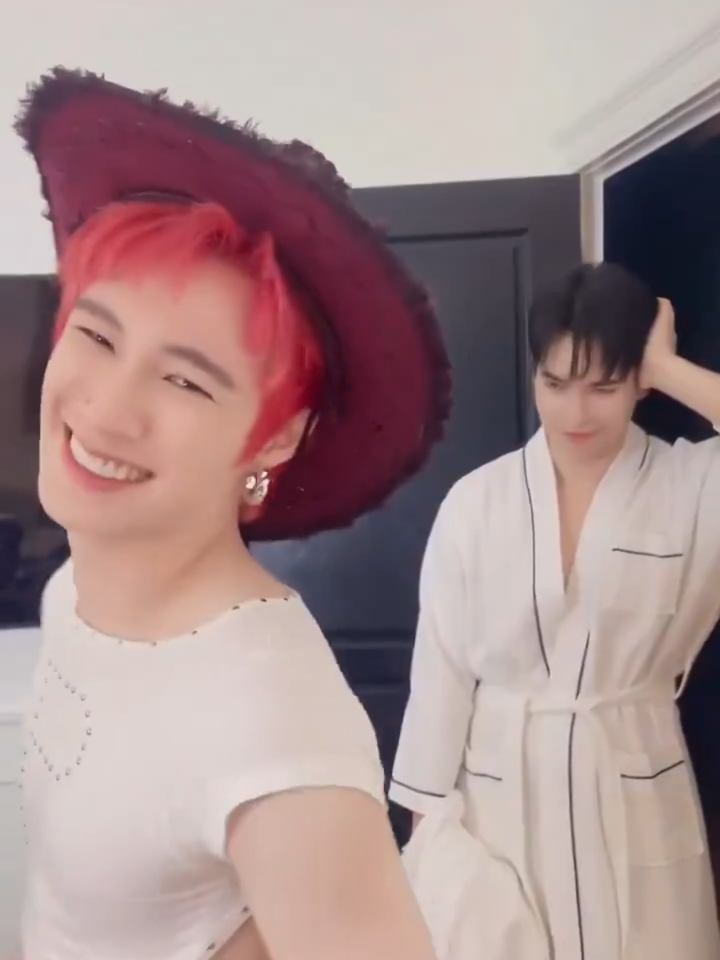 สวยมาก 🥰🥰🥰🥰🥰🥰🥰🥰🥰🥰🥰 @MMax Kornthas @Nat Natasit  #suntiny  #natasitt  #mmaxmax  #maxnat  #แม้กณฐ  #แฟน  #thaienthu 