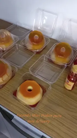 Fazendo mini Pudim para meu delivery 😋🤌🏻 #delivery #vendas #pudim #minipudim #empreendedora #CapCut 