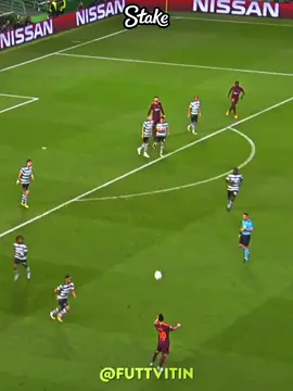 Messi sliding skills 💀🔥 #messi #football #edit #viral 