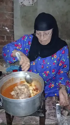 يا تاجر الحنه #الحاجه_نبيله_الباميه_شوكتني #الحاجه_نبيله_الباميه_شوكتني 