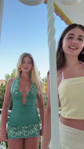 IS MY LOVE YOUR DRUG #friends #lipsync #trendingsong #trend #fyp #foryoupage #foryou #funny 