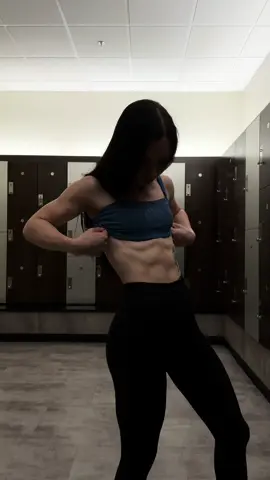 2 months post partum & now🫡 #postpartum #bodybuilding #gymgirl #transformation #weightloss #gymtransformation #FitTok #girlswholift #abs 