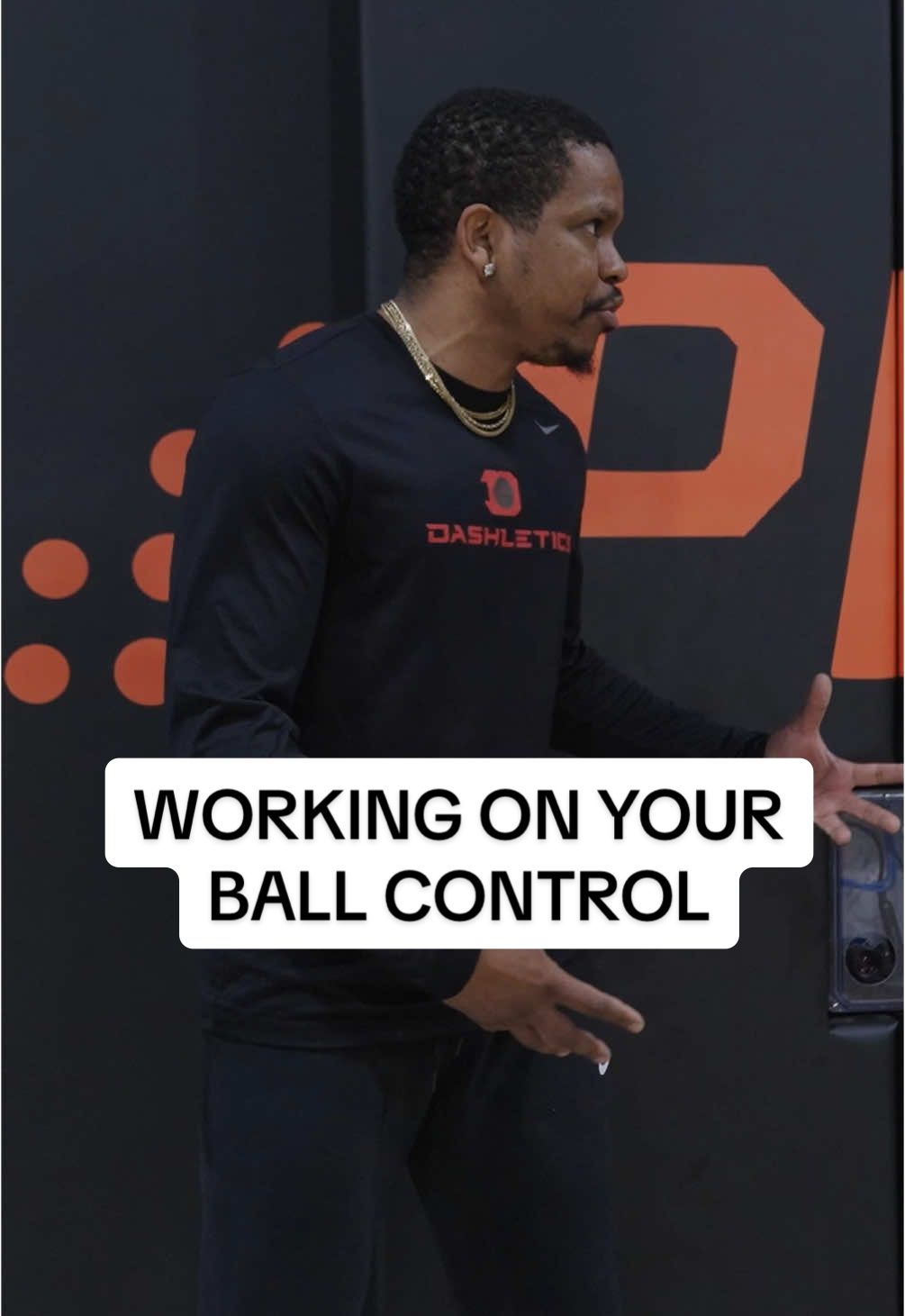 Tip on ball control  #basketball #training #ballhandling 
