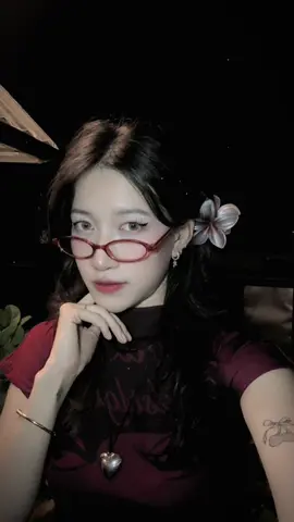 Ời ơi ưng quớ đuyyy 🫶🏻 #OOTD #outfit #viral #xuhuong #tientienbi #lens #kinhaptrong #fyp 