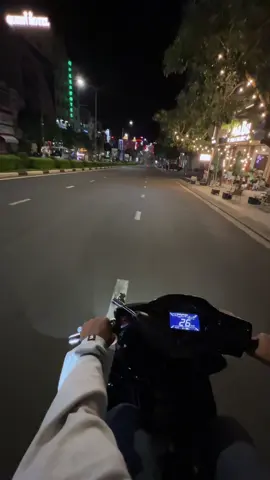 Thành phố Pleiku về đêm.😳#gialai81❤️ #thanhphopleiku #xuuhuonggggggggggggggggggggggg 