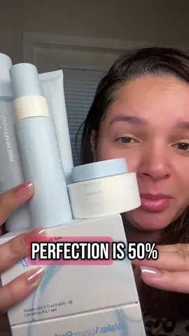 50% off for WNP’S skincare set! Don’t miss out! My skin feels so amazing! #wnphyaluronicacid #wnp #wnpskincarebundle #wnpskincareset #glassskinroutine #glowyskin 