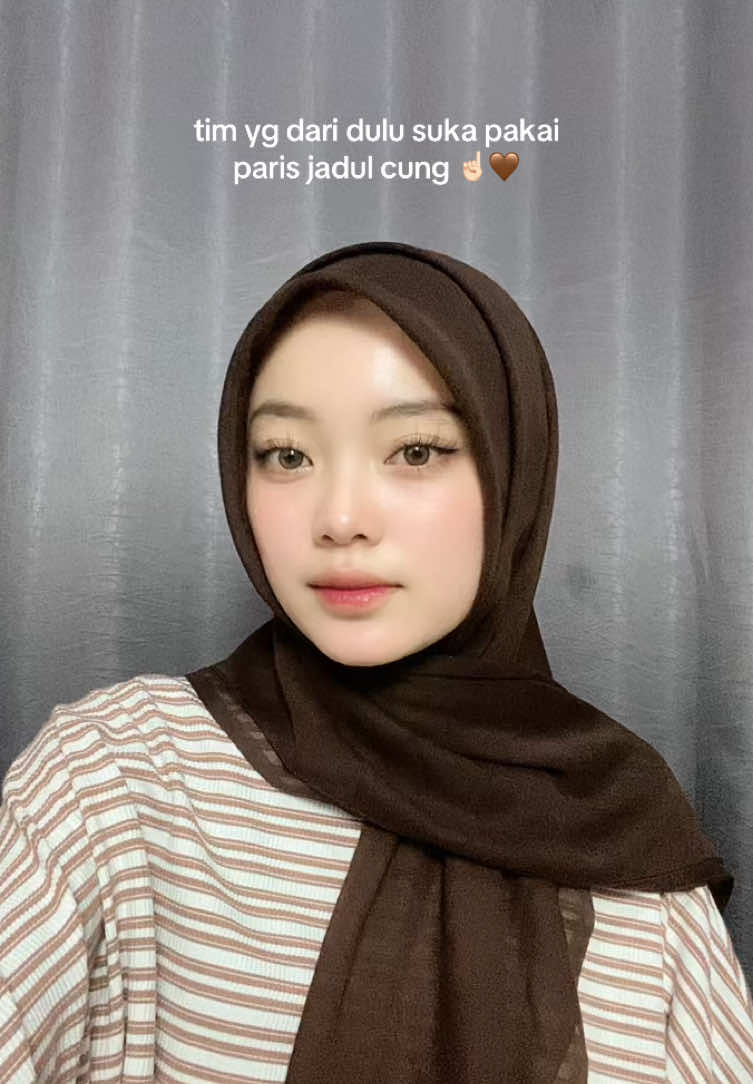 🤎 #parisjapan #hijabparis #segiempatparis 
