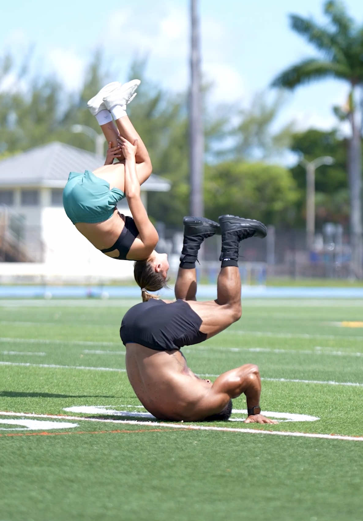 Coach Blue vs Cheerleader 😳 Who did it better? Send this to a friend  It’s so dope to meet new people that have high levels of athleticism  Is a beast.  #beast #flips #workoutmotivation #outdoorworkout #cheerleading #ﬁtnessmotivation 