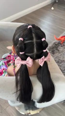 Morning hairstyles don’t have to be hard! This one’s beginner-friendly and super cute✨ Follow for more easy kid hairstyles! #EasyKidHair #ParentingMoments #MomHacks #HairTutorial #adorablestyless #backtoschoolhairstyles #kidbraider ###发型教程 #QuickAndCute #braidstutorial 