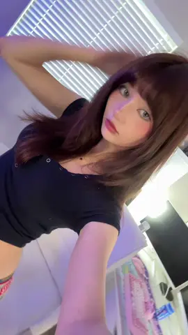 :3
