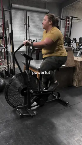 Find a routine you can stick with and progress will happen!  40 pounds down by focusing on nutrition, moving her body, sleep, hydration, goals and her relationship with God.  #sheisbetter #lifegrowth #setgoals #circle #support #accountability #fitnessmotivation #myjourney #rtbfitnesstx 