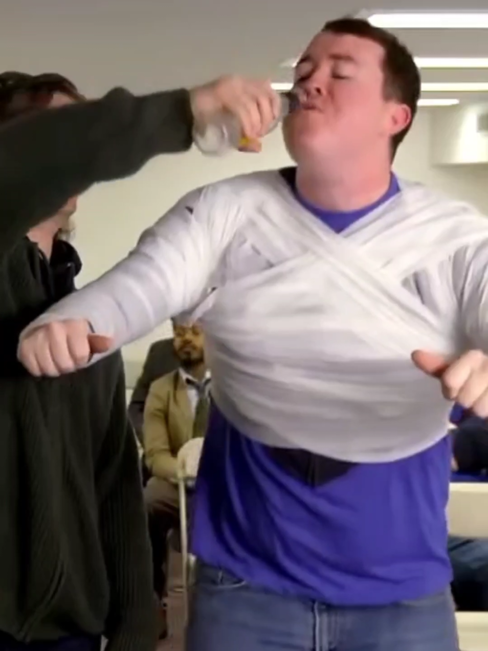 One of Shane's first skit ever is funny ASF-Philly court🤣 #snlsketch #bobbyleeclips #fyp #shanegillis #shane #comedycentral 