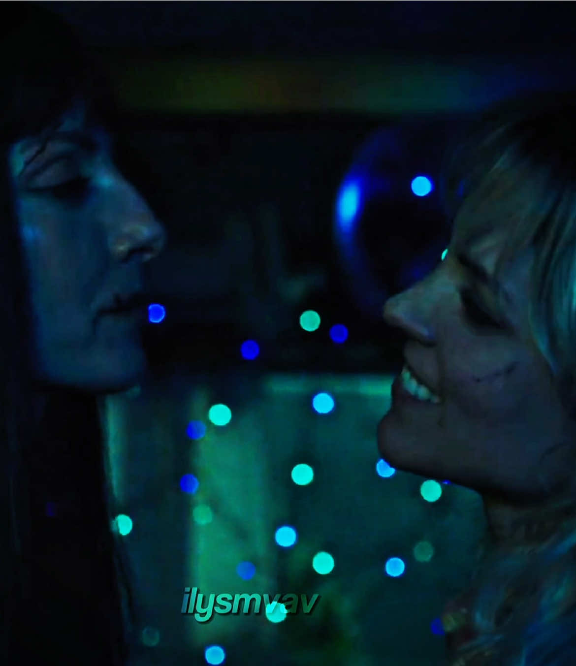 vivo pensando que não colocaram essas duas como casal pois elas seriam O CASAL | #zurena #zurenaedit #macarenaferreiro #zulemazahir #visavis #ilysmvav 